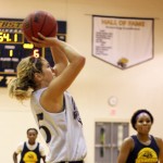 Wbball4_GaleWEBHORZ