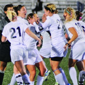 SLIDESHOWsoccerlady