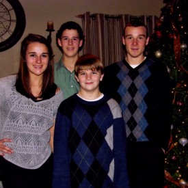 Christmas_4 Siblings135