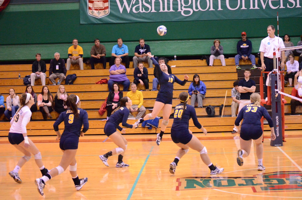 The Webster volleyball team in action against Emory University. JORDAN PALMER/THE JOURNAL
