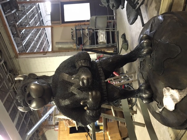Student fundraiser gives thumbs up to Gorlok statue - Webster Journal