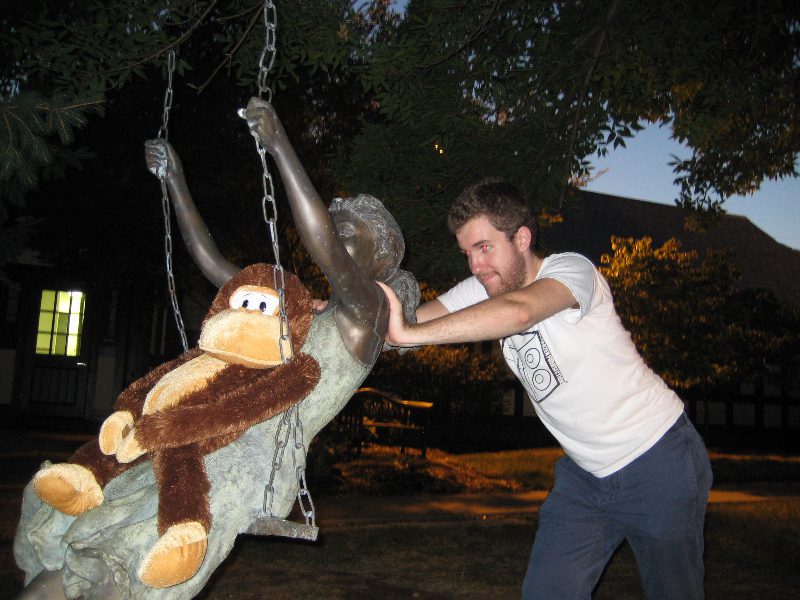 Evening fun with statue swing