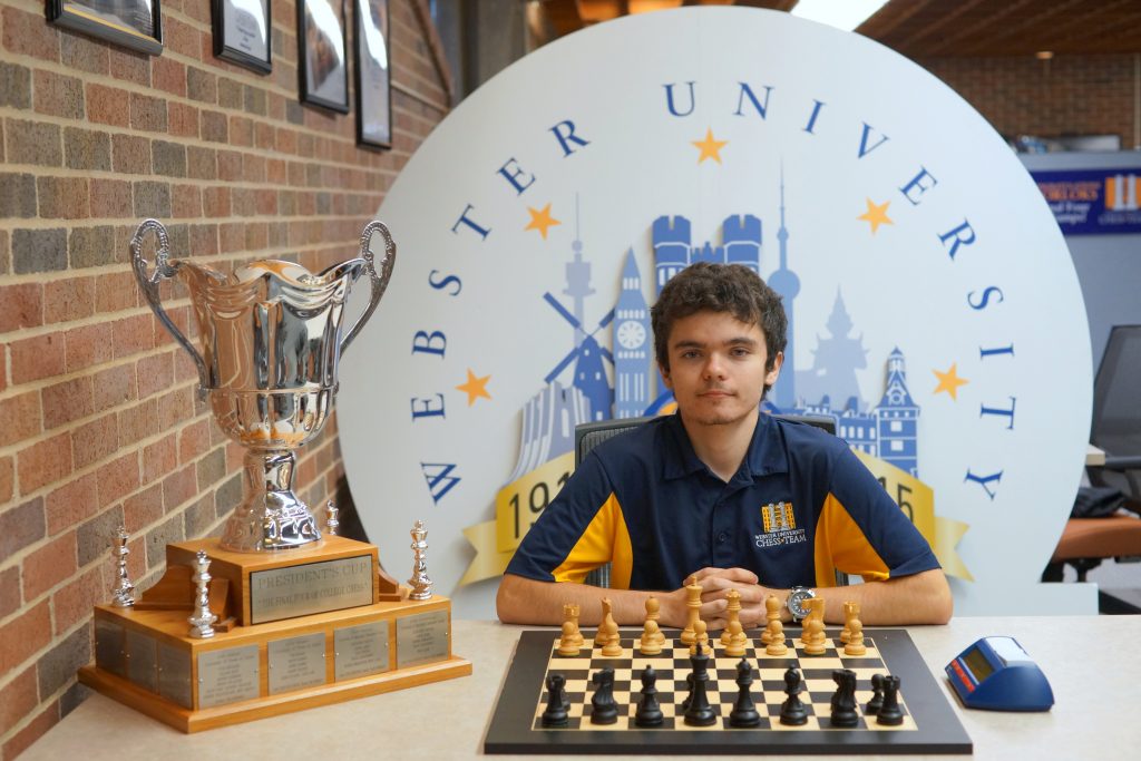 Ukrainian Grandmaster puts team first in Chess Finals - Webster Journal