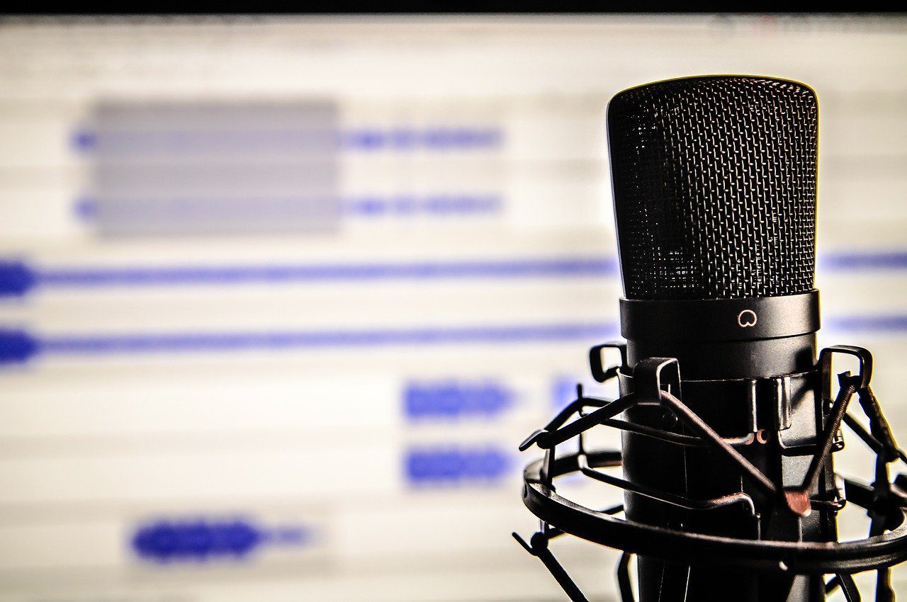 Studio microphone in front of screen
