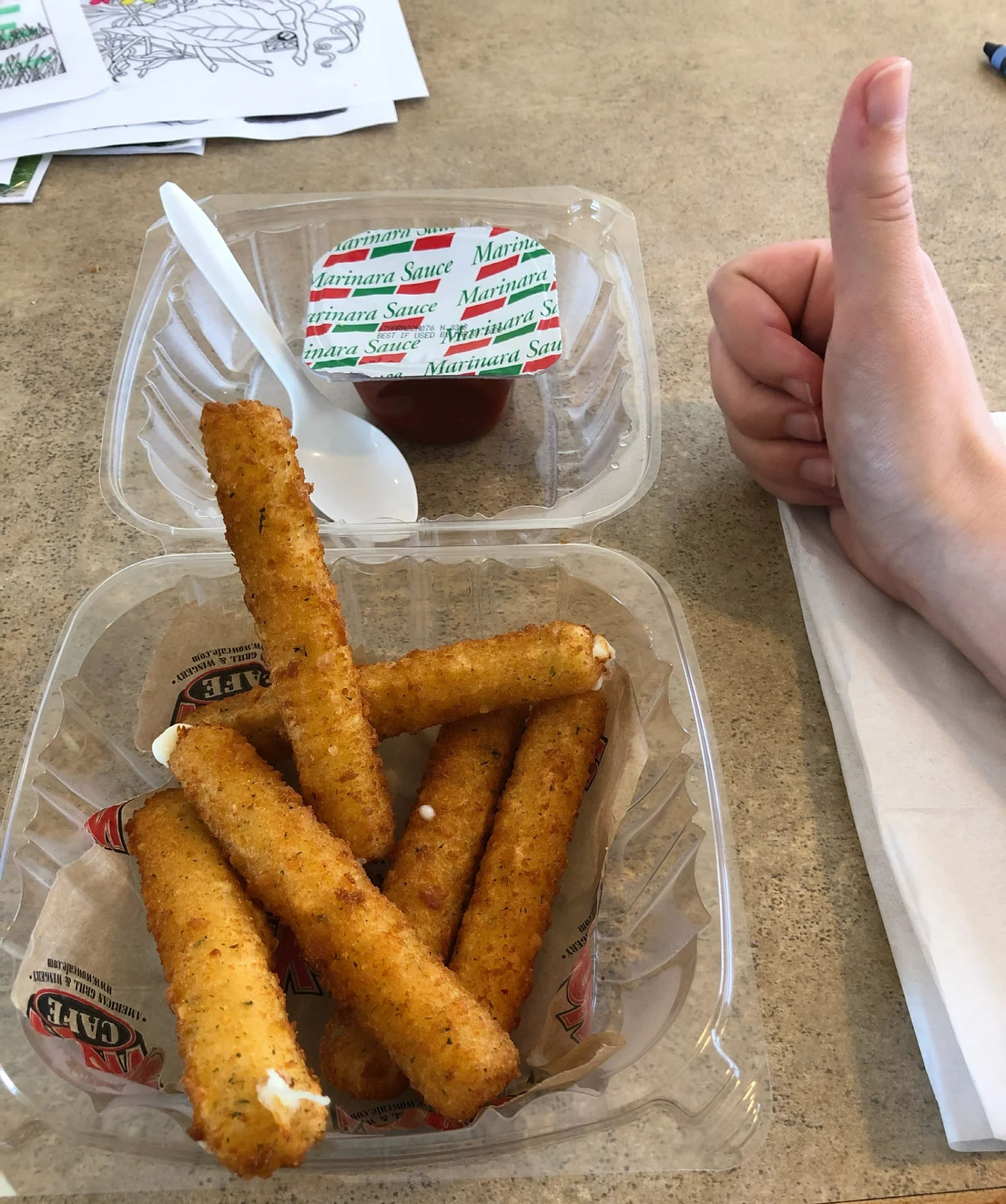 Mozzarella sticks with marinara sauce