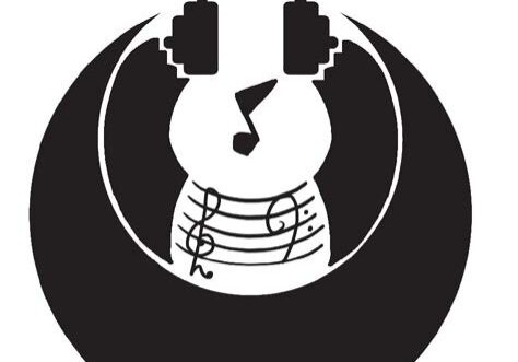 Musical note with headphones logo