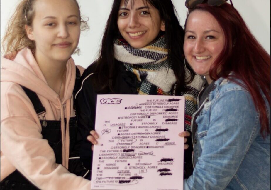 Group photo with a list